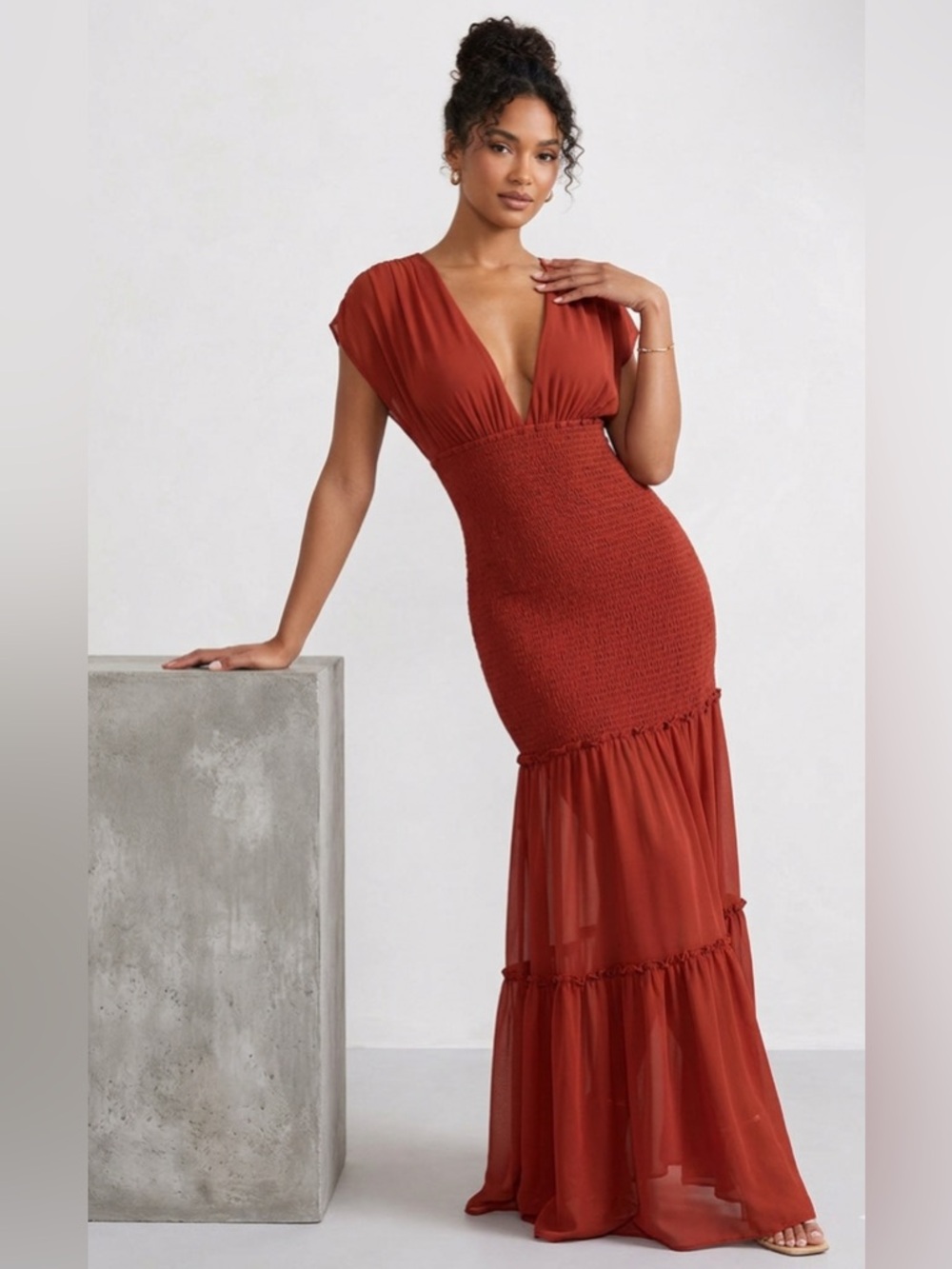 Fashion Nova Women’s Chiffon Rust V-Neck Tiered Maxi Dress Size S NWT